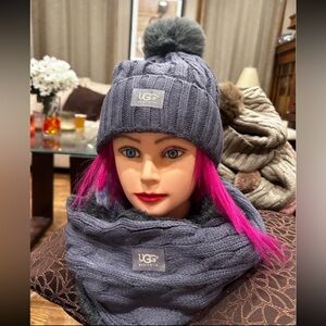 Ugg Scarf and Hat Set
